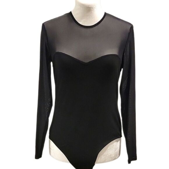 Bardot Tops - New Bardot Bodysuit L